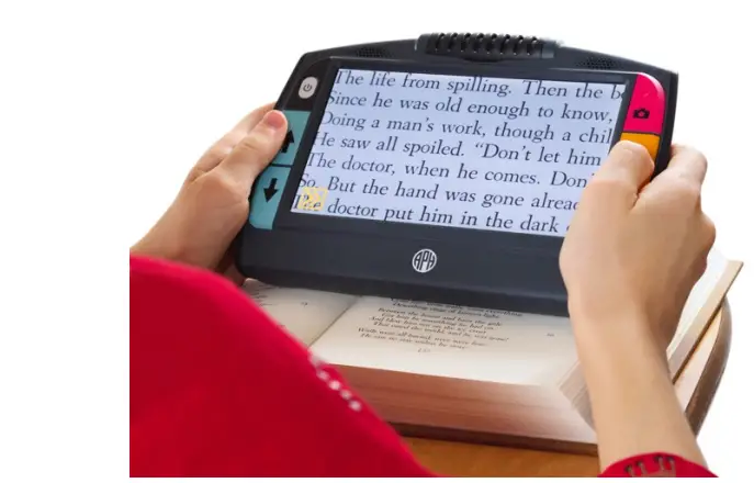 Juno-Portable-Handheld-Video-Magnifier-with-OCR-and-Touch-product