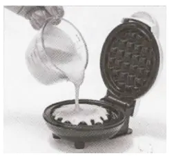 KOGAN MINI WAFFLE AND SNACK MAKER - overvew2