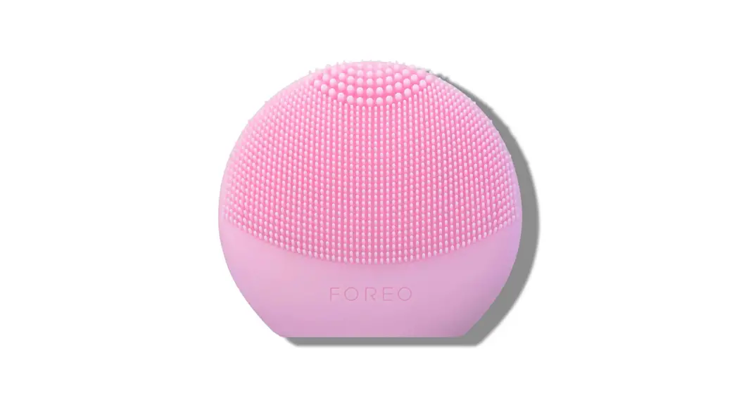 Foreo Luna Play Smart 2 Smart Skin Analysis And Facial Cleansing Device User Manual Foreo Luna Play Smart 2 Smart Skin Analysis And Facial Cleansing Device User Manual
