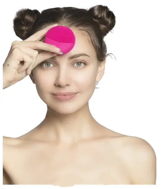 FOREO Luna Play Smart 2 Smart Skin Analysis and Facial Cleansing Device - STEP 2