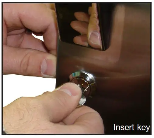 true-STG1H-1S-Solid-Door-Insulated-Reach-In-Heated-Holding-Cabinet-02