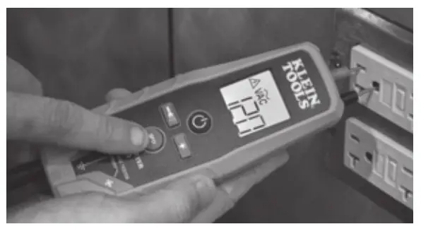 KLEIN TOOLS ET250 Digital AC DC Voltage and Continuity Tester - fig8