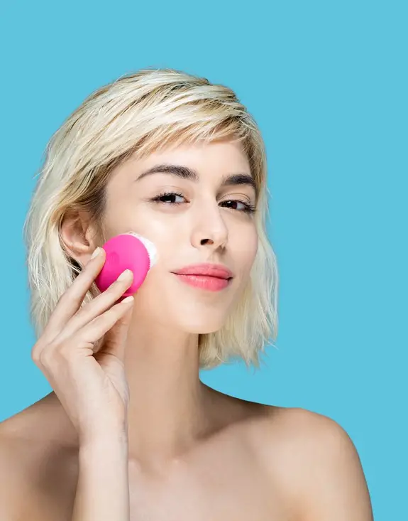 FOREO Luna Play Plus T Sonic Facial Cleansing and Massaging Device