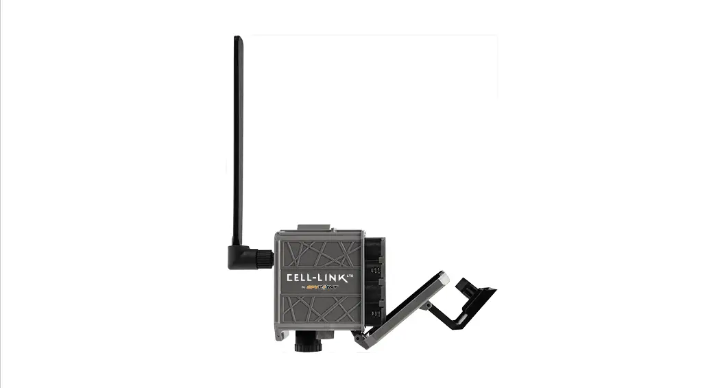 Spypoint Cell-link Universal Cellular Adapter With Lte-10 Battery User Guide Spypoint Cell-link Universal Cellular Adapter With Lte-10 Battery User Guide