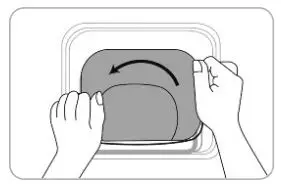 CUCKOO 100752102 Compact Automatic Bread Maker - To use the bread pan handle