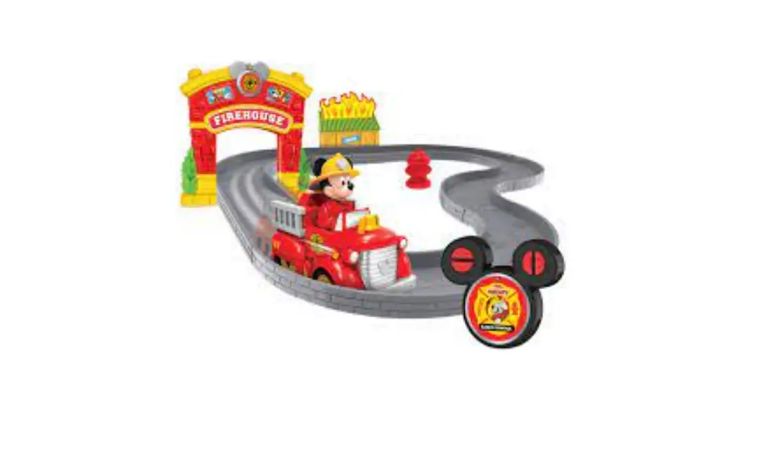 Disney 3692581 5.5 Inch Minnie Mickey Track Set Im User Guide Disney 3692581 5.5 Inch Minnie Mickey Track Set Im User Guide