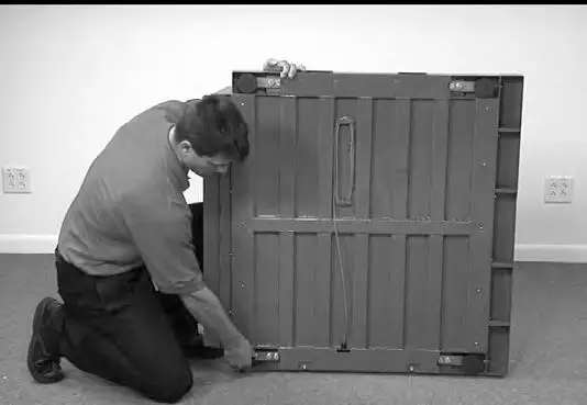 FIG 5 Scale Feet Adjustment