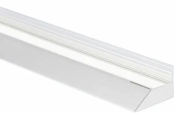 Q-TRAN QUAVO Linear Fixture