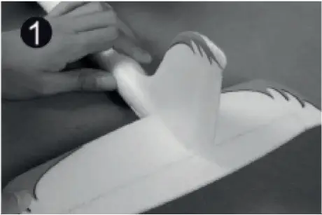 MODSTER Easy Trainer 800 - Mounting the tailplane 1