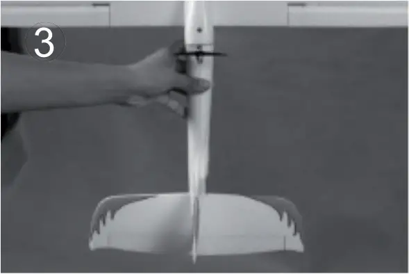 MODSTER Easy Trainer 800 - Mounting the tailplane 3