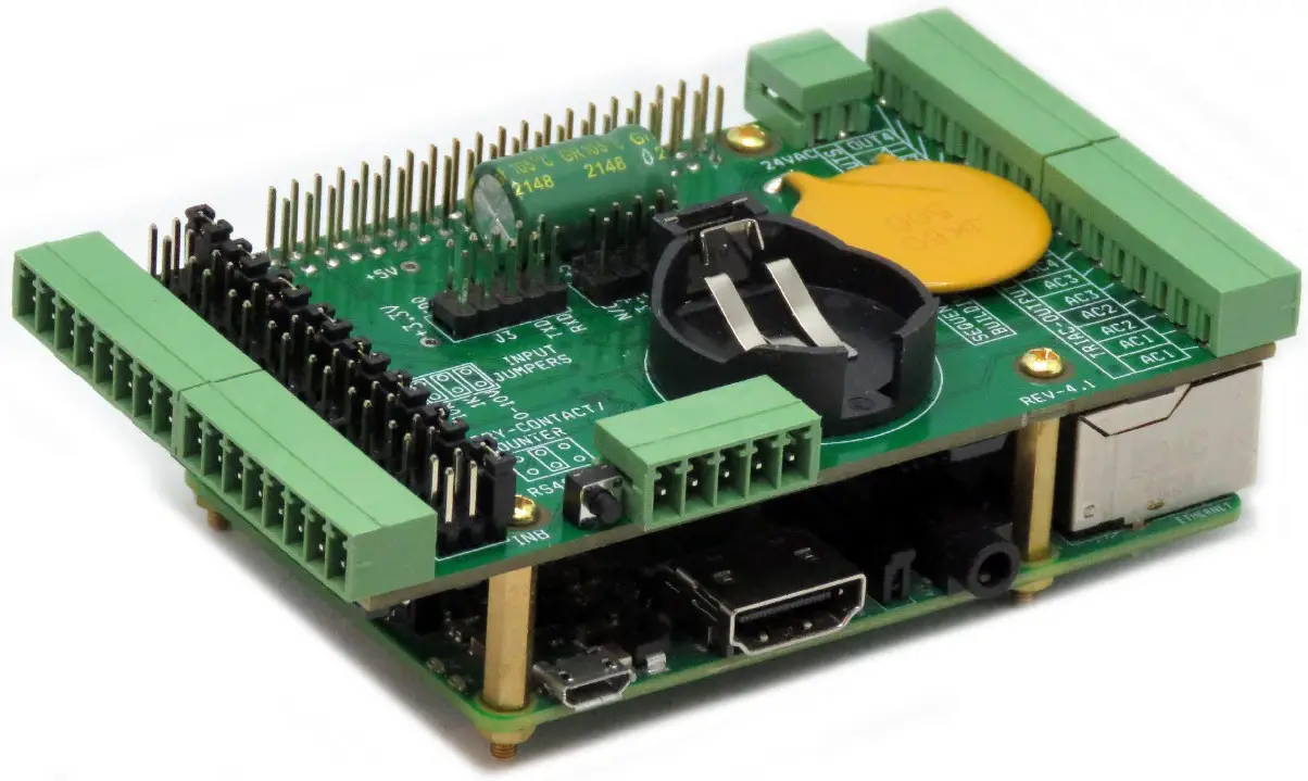 The Pi Hut Building Automation Card for Raspberry Pi - fig