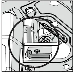 INSTALLING/REMOVING A BLADE