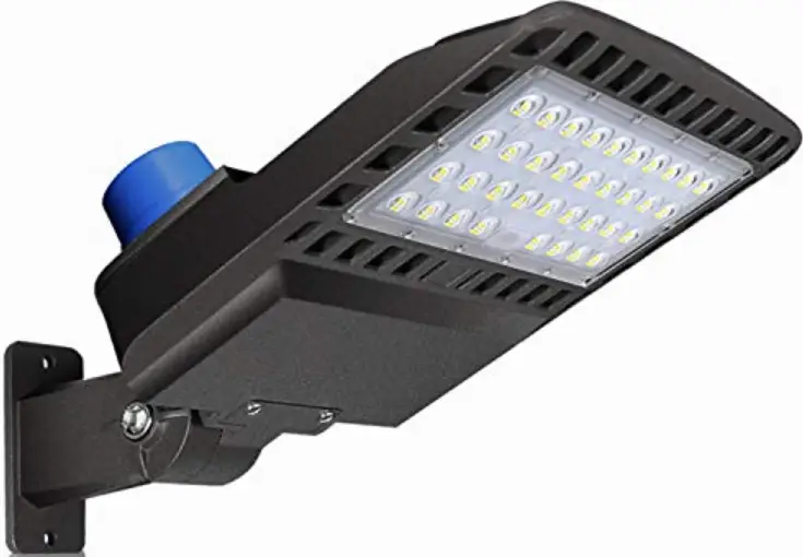 VENTURE-LIGHTING-WCG-450-LED-Area-Light-Fixture-PRODUCT