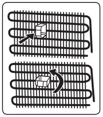 oceanic OCEARTT121S Freezer and Fridge User Manual - Install the two plastic distance guides