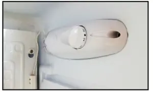 UNIQUE UGP 260L1 Solar Powered DC Fridge - control