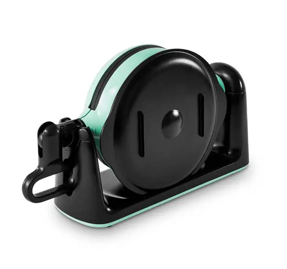 DASH-D-DBWM600-Flip-Belgian-Waffle-Maker-13