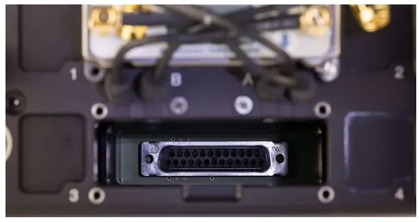 LECTROSONICS Octopack Portable Receiver Multicoupler-Receiver Installation1