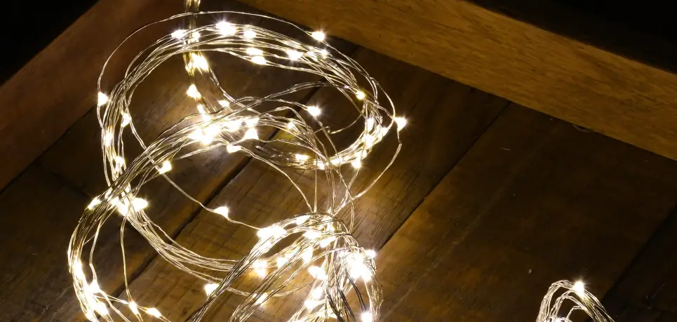 Anko 42778912 Solar Powered 24 Led White String Lights User Manual