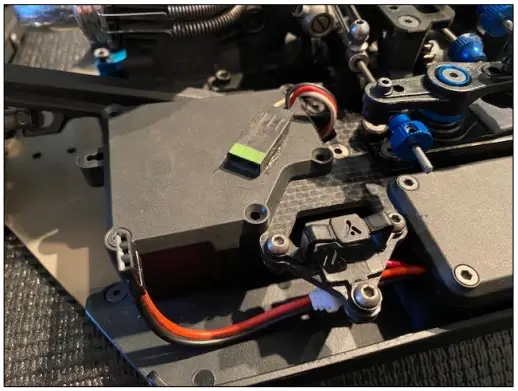 ASSOCIATED-RC8B4-Road-Nitro-Buggy-Kit-FIG-28