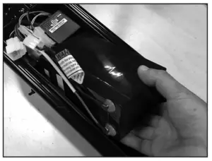 Razor Power Core 90 Controller Replacement - Step 4