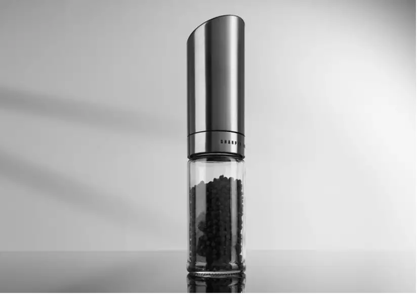 Sharper Image Electric Salt/pepper Mill 205351 User Manual Sharper Image Electric Salt/pepper Mill 205351 User Manual