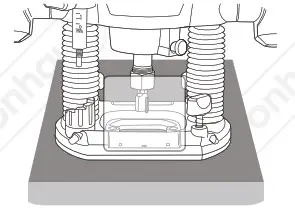 VonHaus 3500019 1600W Heavy Duty Router - MAKING A CUT 1
