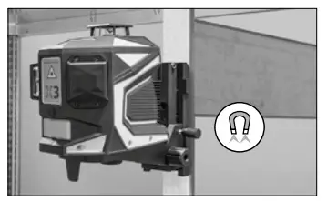Laserliner-UMAREX-CrossGrip-Pro-Versatile-Clamp-and-Wall-Bracket-fig2