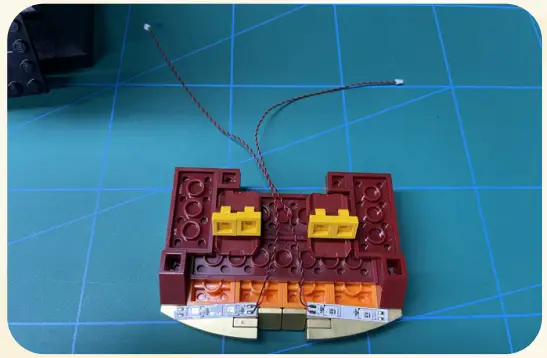 GAME OF BRICKS 76165 Light Kit for Iron Man Helmet - 1