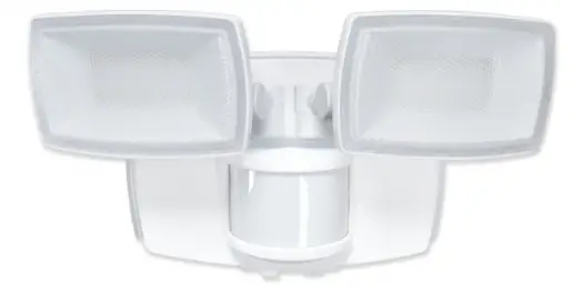 Good Earth Lighting SE1294-WHG-02LF7-G IP65 2-Head Battery-Operated LED 700-Lumen Security Light