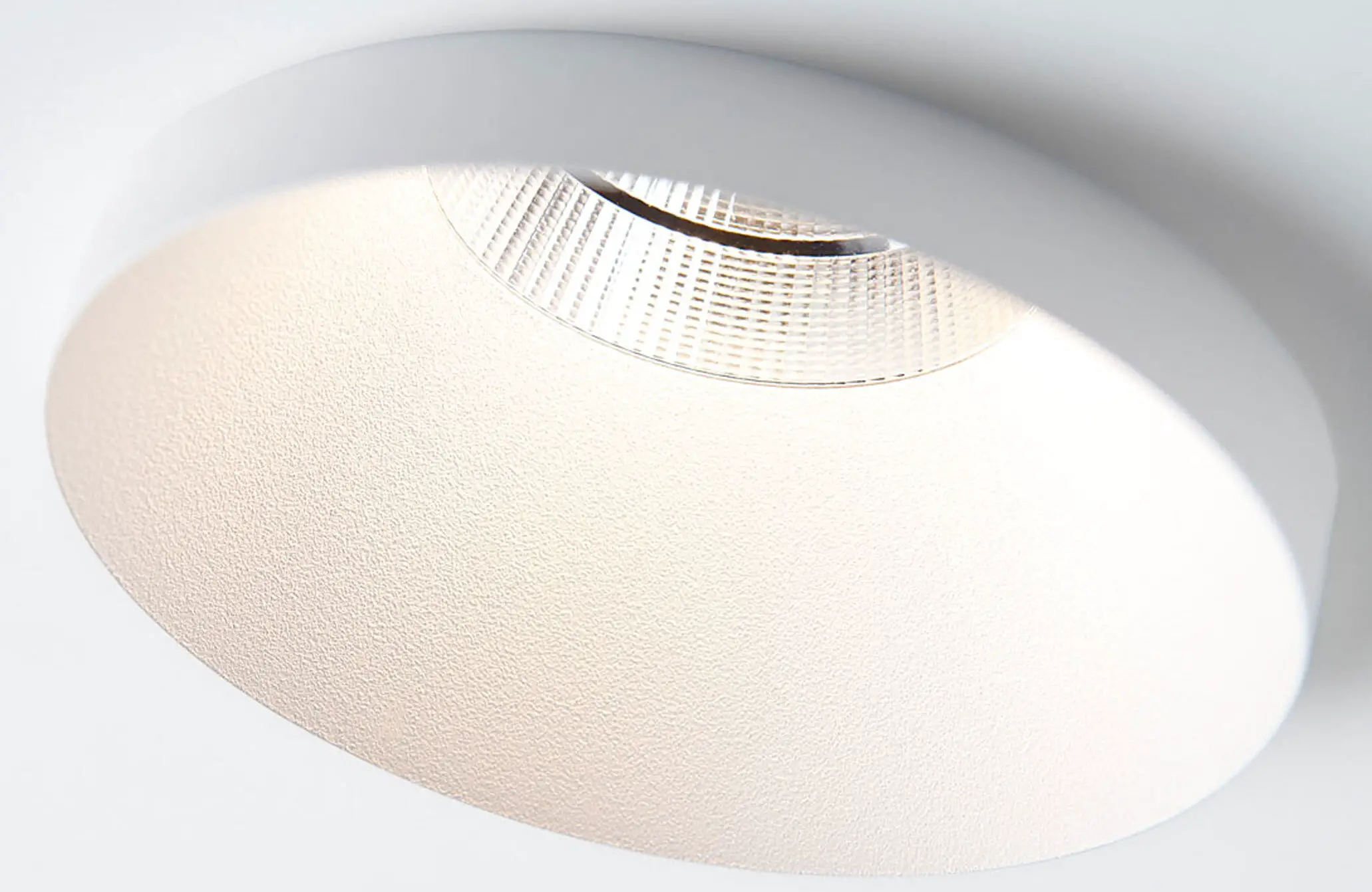 MODULAR-LIGHTING-INSTRUMENTS-Smart-Kup-Recessed-Spotlight-PRODUCT