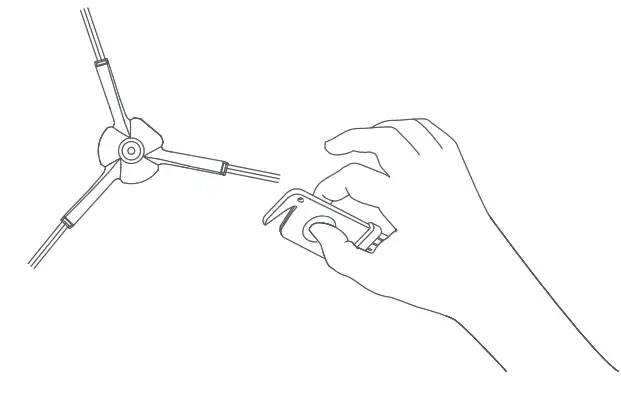 rOIDMI SDJ06RM Self Cleaning and Emptying Robot Vacuum - Side brush cleaning