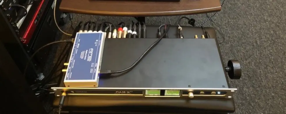 Ferrofish Pulse16 Mx Professional 16 X 16-channel A/d - D/a Converter Instruction Manual