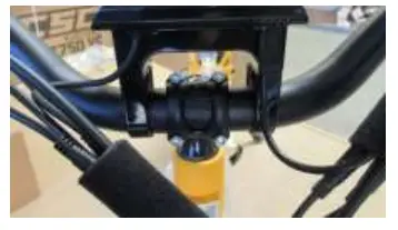 CSC FT750ST Electric Bicycles - Install all four handlebar