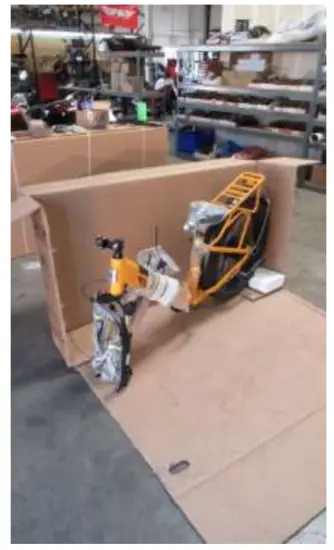 CSC FT750ST Electric Bicycles - Rotate the bike out of the box