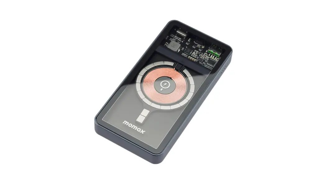 Momax Technology Portable Power Battery Ip108 User Manual