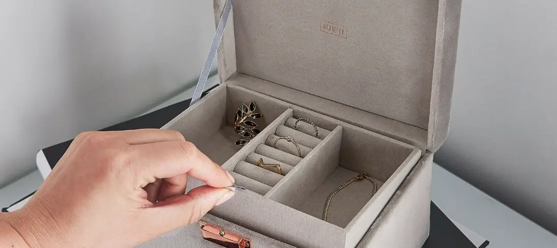 Vonhaus 4000050 Grey Velvet Jewellery Box Storage Instruction Manual