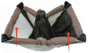 Love n Care 723250 Sleep n Playland Travel Cot - lock into place