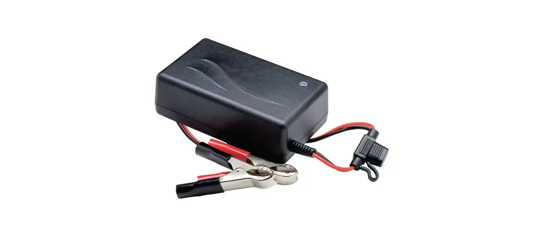Mascot Ip41 Battery Charger With Temperature Sensor User Manual