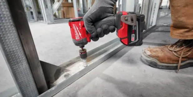 Milwaukee M12fid2 Fuel™ 1/4