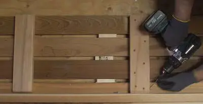 SaunaFin-HEMLOCK-Sauna-Liner-Kit-11