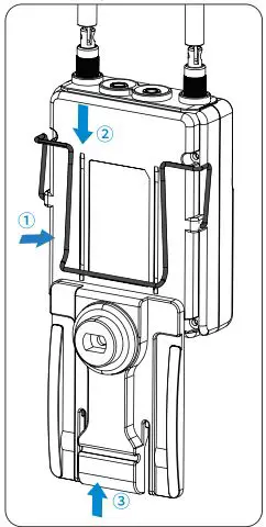 Saramonic UwMic9S Mini UHF Wireless Microphone System User Manual - Attaching the shoe mount adapter