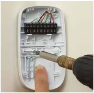 resideo DT8000 Series Hardwired Indoor Motion Detectors Instructions - Snap and Mount Screws