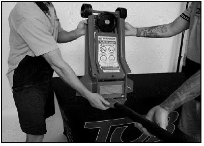 TQB 2906T Hydraulic Garage Jack fig 5