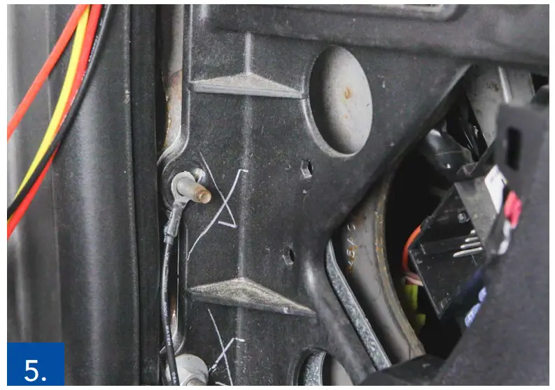 GLOW SHIFT 2007 2013 07 13 Gmc Sierra 07 13 Chevy Silverado Duramax - fig 26