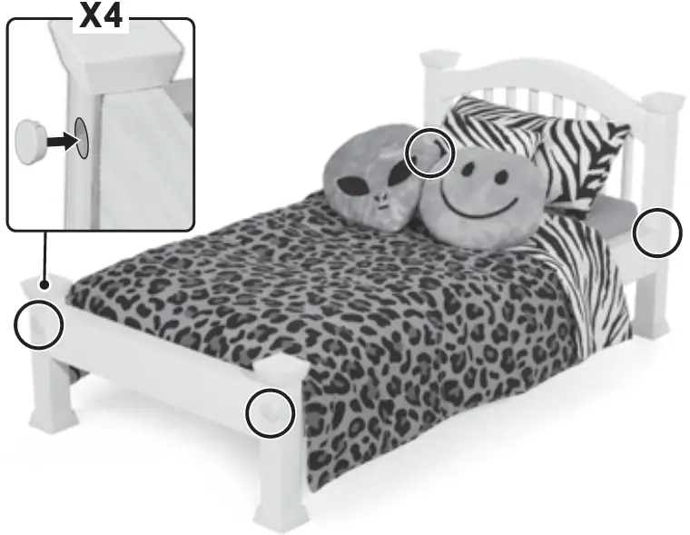 American Girl HNR82 Nicki's Bed and Animal Print Bedding 03