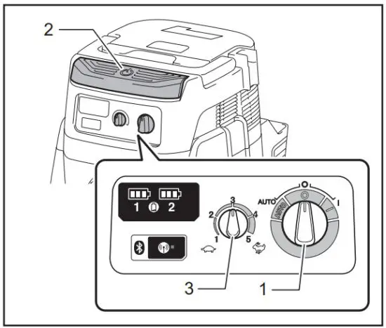 makita DVC864L Cordless Vacuum Cleaner - Switch action