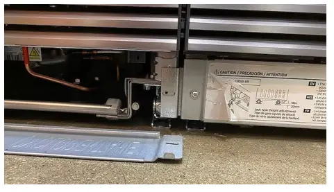 Dacor-DRR-Triple-Column-Refrigerator-9