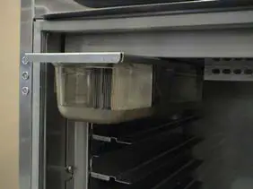 CARTER HOFFMANN HL6 Series HL6-18 Humidified Holding Cabinets - NORMAL OPERATION