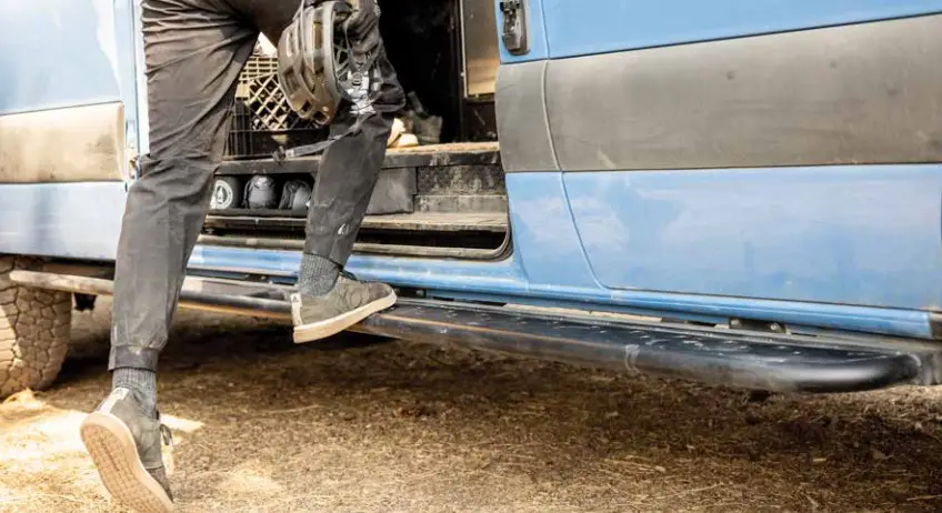 FVC SP1103B Sprinter Side Steps 170