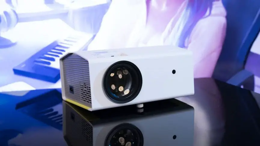 Emotn C1 Multimedia Projector User Manual Emotn C1 Multimedia Projector User Manual